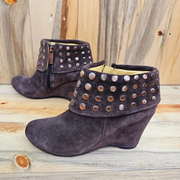 Bussola for Anthropologie Enna Studded Bootie - Picture 2 of 9